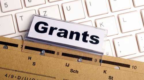 Как подать заявку на стипендию в чешском университете?