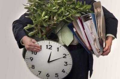 Порядок увольнения при срочном договоре с работником